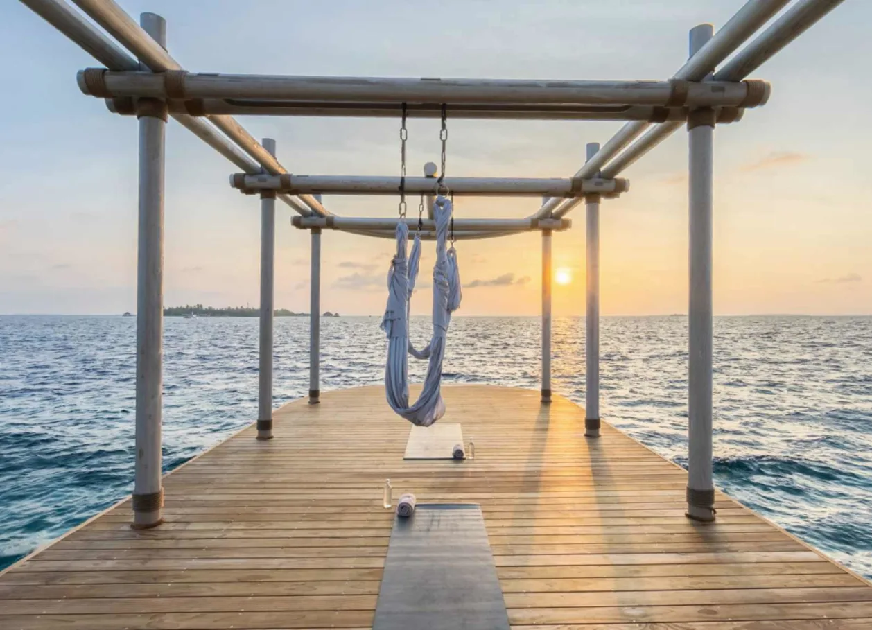 Joali Being above-water meditation deck